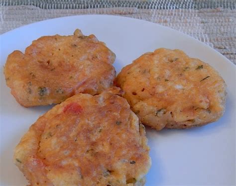 old-fashioned-tomato-fritters-a-hundred-years-ago image