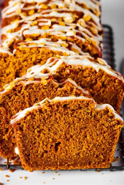 healthy-pumpkin-bread-with-150-calories-no-butter image