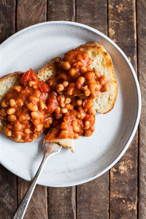 slow-cooker-tomato-white-beans-the-full-helping image