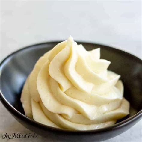 keto-cream-cheese-frosting-3-ingredients-sugar-free image