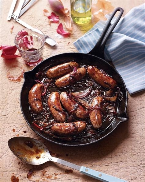 sticky-glazed-balsamic-onions-with-sausages image