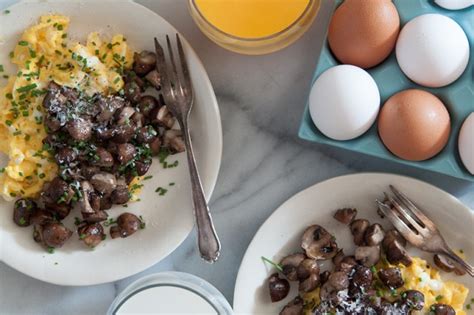 pan-roasted-mushrooms-with-scrambled-eggs image