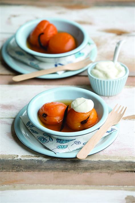 vanilla-poached-apricots-healthy-food-guide image