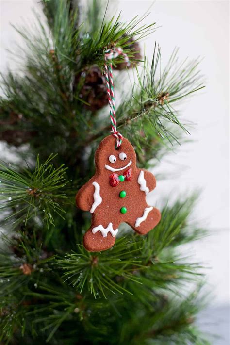 super-easy-homemade-cinnamon-ornaments image