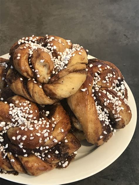 recipe-how-to-make-the-best-ever-real-scandi-cinnamon image