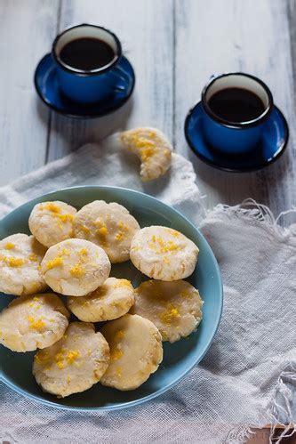 almond-and-rice-flour-lemon-cookies-juls-kitchen image