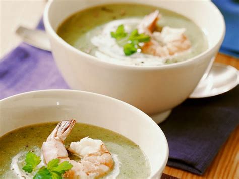 broccoli-soup-with-cream-and-shrimp-recipe-eat image