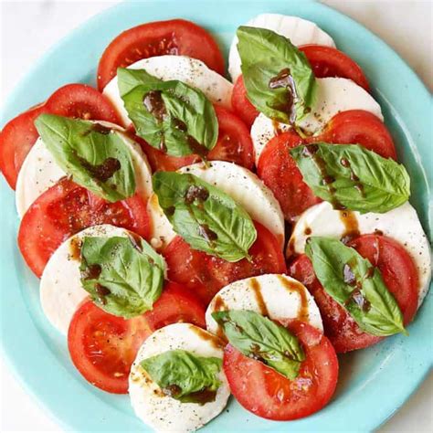 caprese-salad-recipe-healthy-recipes-blog image
