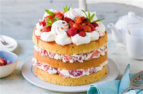 eton-mess-cake-recipe-summer-dessert-recipes-tesco image