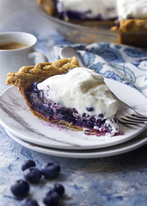 aunt-yolandas-fresh-blueberry-pie-just-a-little-bit-of image