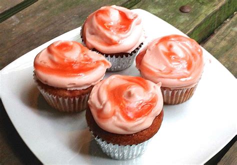 guava-cream-cheese-cupcakes-the-spruce-eats image