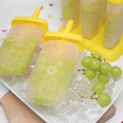 cotton-candy-grape-lemonade-ice-pops-recipe-food image