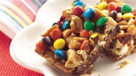 double-chocolate-candy-cashew-bars image