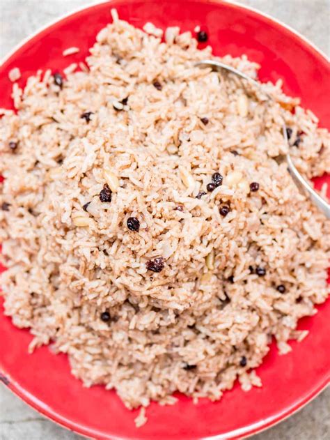 spiced-turkish-rice-with-currants-and-pine-nuts image