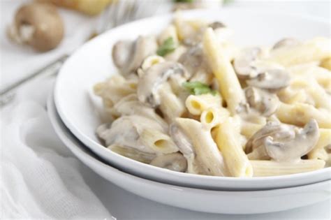 pasta-with-creamy-mushroom-sauce image