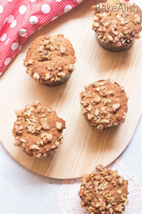 banana-walnut-muffins-breakfast-muffins-with-mild-spices image
