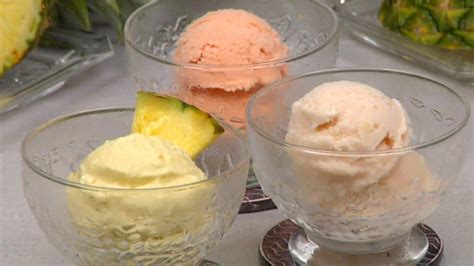 pineapple-ice-cream-recipe-homemade-fruit-ice image