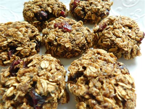 healthy-oatmeal-cookies-drizzle-me-skinny image
