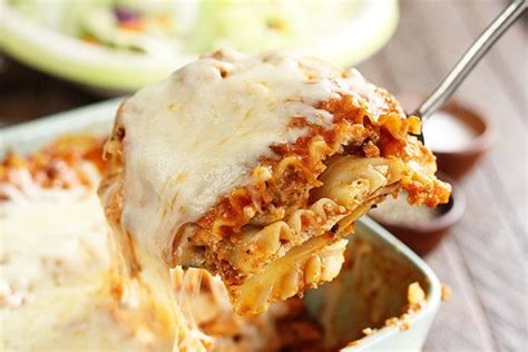 easiest-lasagna-southern-bite image