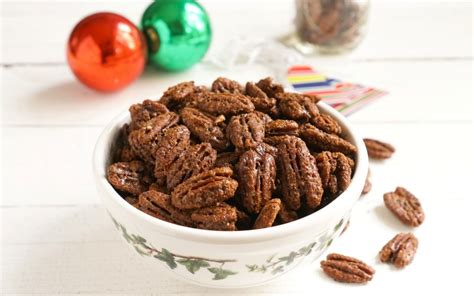 sweet-chili-pecans-the-best-homemade-food-gift-for image