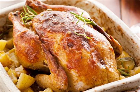 greek-roast-chicken-recipe-kotopoulo-sto-fourno image