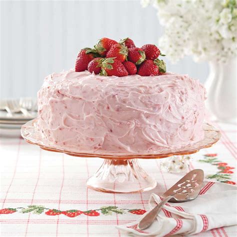 classic-strawberry-cake-southern-lady-magazine image