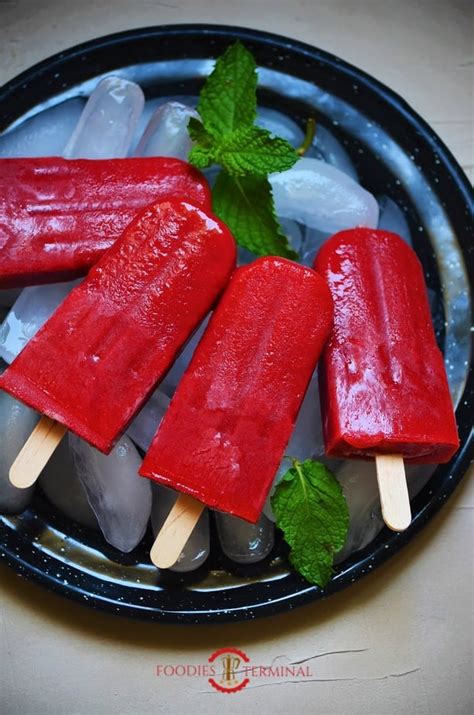 strawberry-popsicles-recipe-5-mins-strawberry image