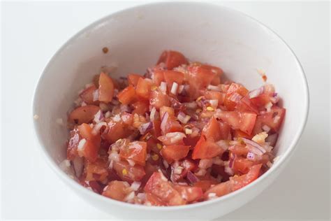 tomato-and-chili-salsa-nordic-food-living image