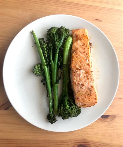 i-made-ina-gartens-easy-salmon-dish-and-it-only-took image