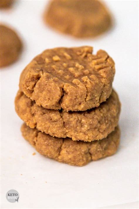 4-ingredients-keto-peanut-butter-cookies-ketobasicaf image