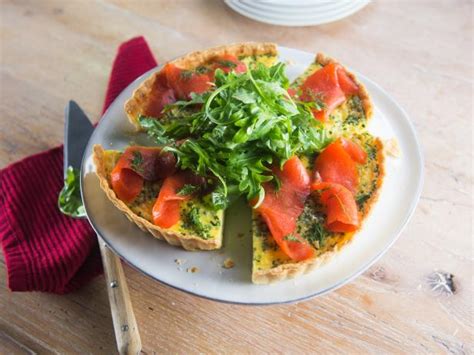 smoked-salmon-and-dill-quiche-recipe-cooking image