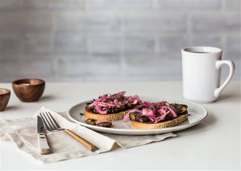 mushroom-toast-with-pickled-onions-jelly-toast image