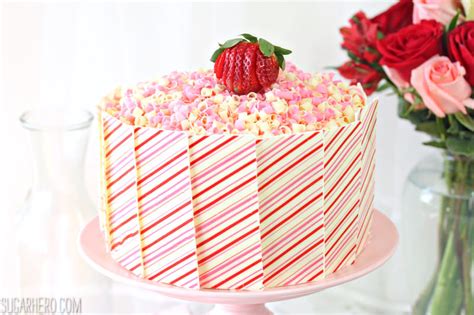 strawberries-and-cream-layer-cake-sugarhero image