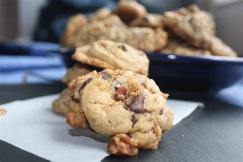 maple-bacon-cookies-with-milk-chocolate-chips-the image