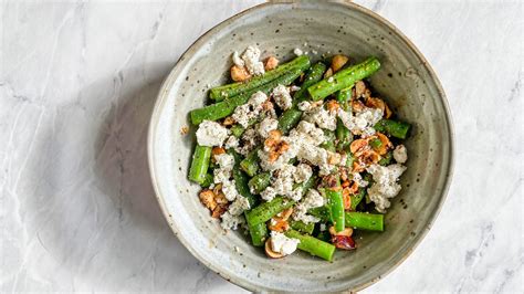 brown-butter-and-hazelnut-green-beans-savoring-today image