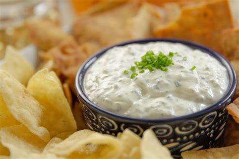 creamy-green-goddess-mayonnaise-dip-recipe-blue image