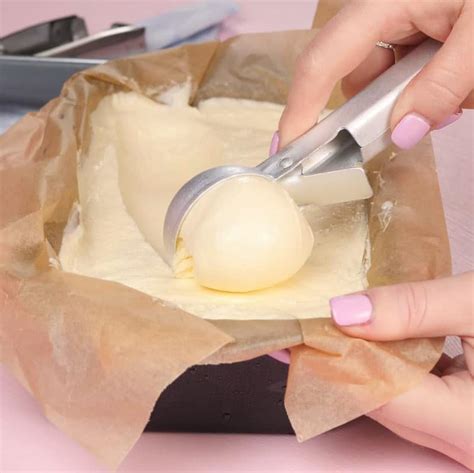 sugar-free-soft-serve-ice-cream-recipe-1-gram-carbs image