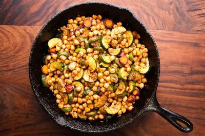 zucchini-and-chickpea-tagine-chickplease image