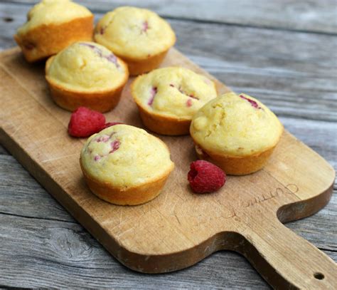 corn-bread-raspberry-muffins-words-of-deliciousness image