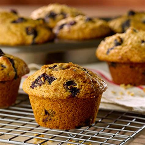 blueberry-bran-muffins-recipe-kelloggs image
