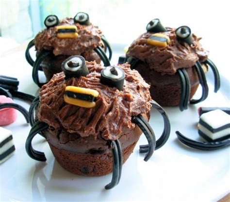 more-halloween-treats-for-the-childrenspooky image