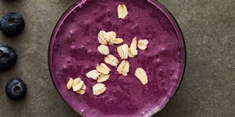 blueberry-muffin-smoothie-recipe-self image
