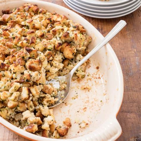 classic-bread-stuffing-for-a-crowd-cooks-illustrated image