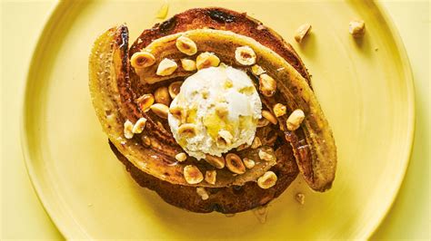 bananas-and-ice-cream-with-brandy-syrup-on-panettone image