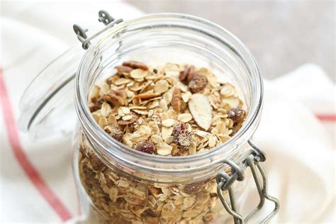 homemade-instant-oatmeal-mix-barefeet-in-the-kitchen image