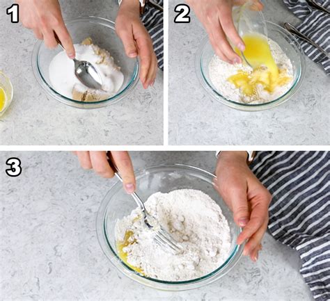 how-to-make-streusel-crumb-topping-sugar-spun-run image