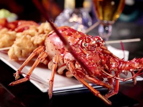 lkg-lobster-lollipops-recipe-food-network image