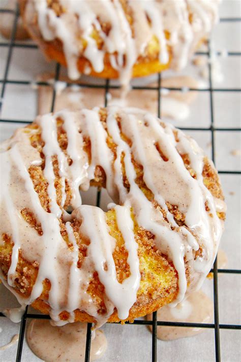 glazed-cinnamon-bun-baked-donuts-recipe-home image