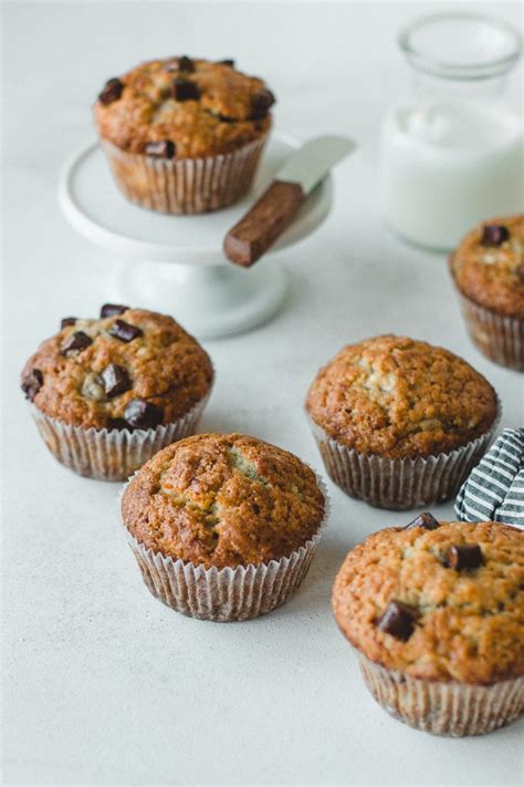 best-banana-chocolate-chip-muffins-super-easy-pretty image