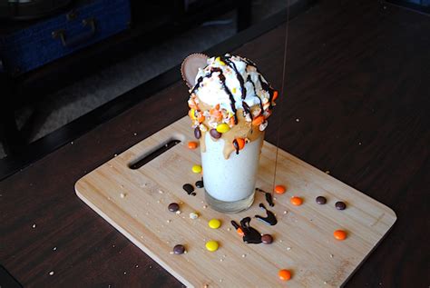 reeses-peanut-butter-cup-banana-milkshake-spoon image